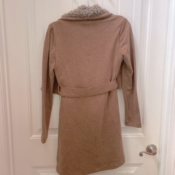 Sherpa Cardigan with belt - Picture 2 of 2